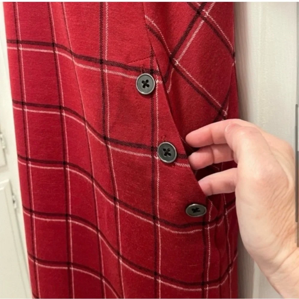 J. Jill Ponte Red Plaid Office Dress
Workwear Professional- Size SP - EUC - Picture 5 of 10